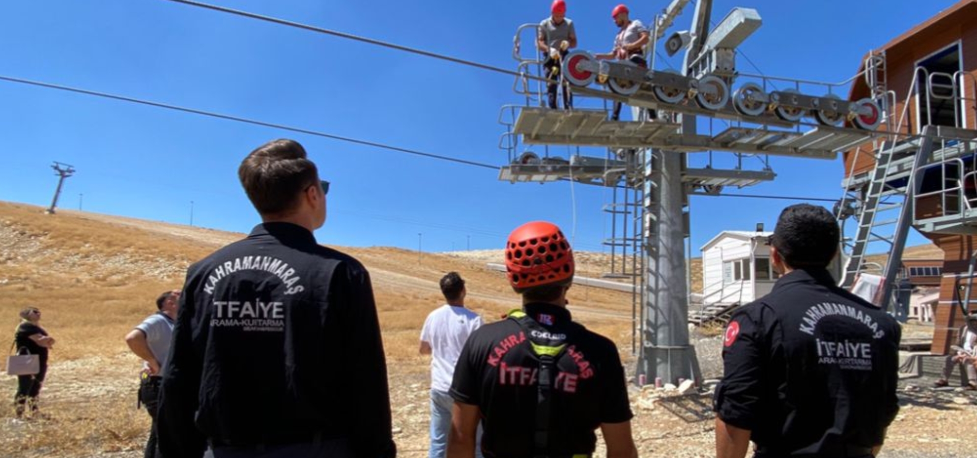 YEDİKUYULAR’DA GERÇEĞİ ARATMAYAN KURTARMA TATBİKATI