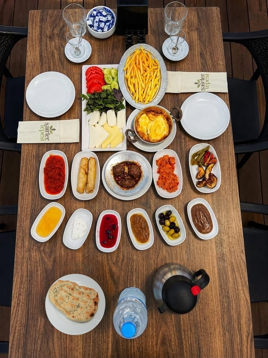 Serpme Kahvaltı